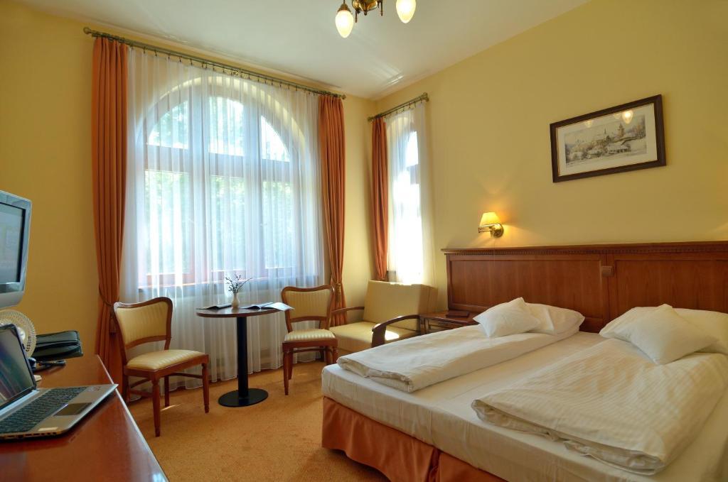 Hotel Stefania Krynica Zdroj Room photo